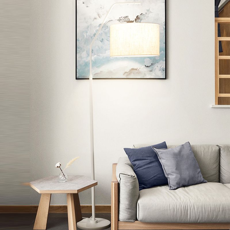 Lenivelle stilren gulvlampe | Moderne design | Robust base | Ideel til stue eller spisestue | Effektiv belysning | Holdbar konstruktion | Atmosfærisk