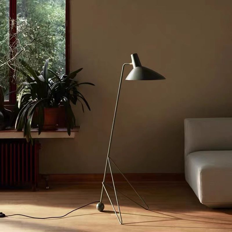 Meliana | Moderne Gulvlampe | Minimalistisk Design | Ideel til Stue og Kontor | Holdbar Konstruktion | Elegant og Innovative