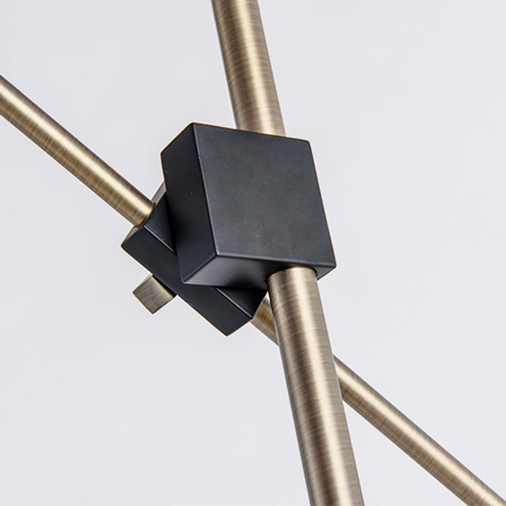 Castano | Justerbar arkitektonisk lampe | Moderne design | Industristil | Egnet til hjemmekontorer & stuer | Kvalitetsmaterialer | Robust base