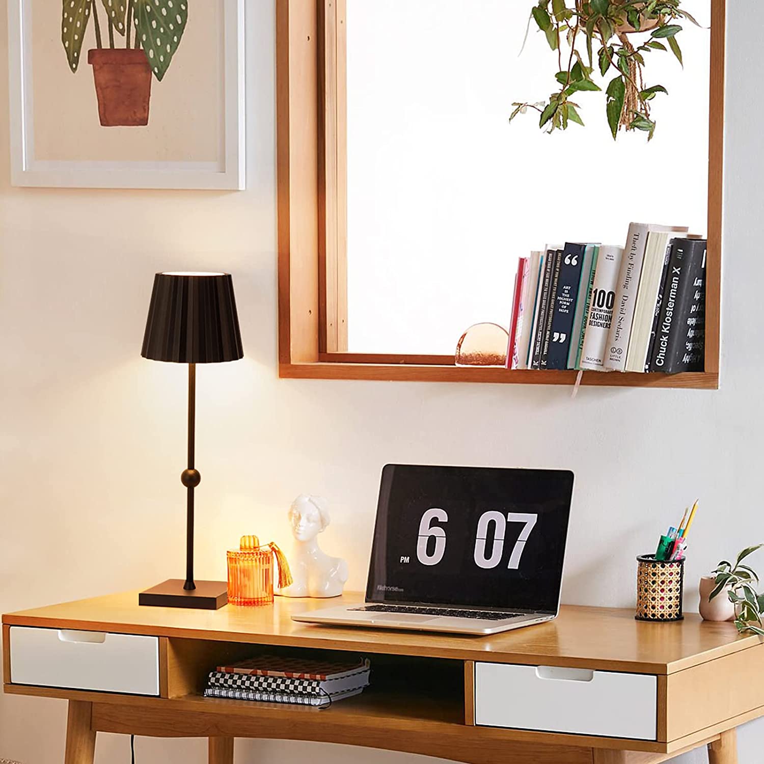 Luminoir Trådløs LED Bordlampe Sort | Trinløs Dæmpning | Vandtæt IP54 | USB Opladning | Batteri Drift | Minimalistisk Design | 37 cm Høj | Aluminium