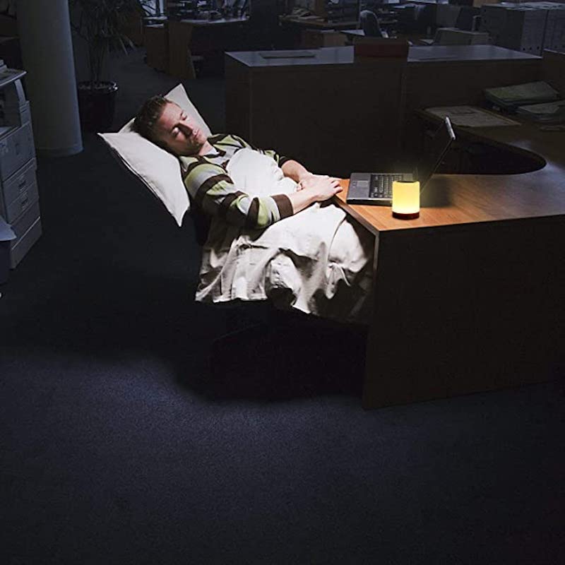 Berøringsfølsom lampe | RGB-farveskift | Genopladelig | 2800K-3100K | LED | 360° øjenvenligt lys | USB opladning | 9 x 9 x 12 cm | Til stue og