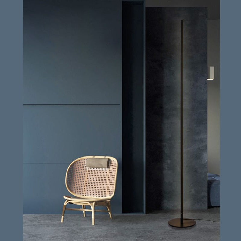 Linguto | Minimalistisk Gulvlampe | Moderne Design | Effektiv Belysning | Holdbare Materialer | Til Stue, Soveværelse eller