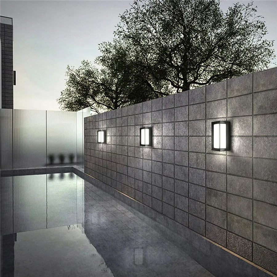 Luminoir | Udendørs LED væglampe | Aluminium & Akryl | Moderne design | Vejrbestandig | Nem installation | 3-5㎡ lysområde | Stilfuld belysning til