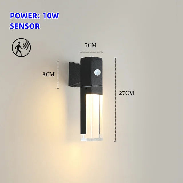 Luminoir Protector | Smart Udendørs Lampe | Bevægelsessensor | LED | IP65 Vandtæt | Sort Aluminium | 10W/20W | Nem Installation | Energieffektiv