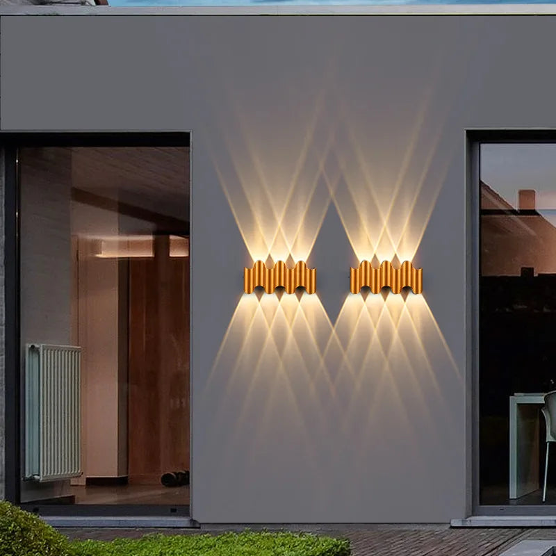 WeatherGuard | Udendørslampe i aluminium | Vandtæt LED-væglampe | Moderne design | Velegnet til terrasse og have | Fås i flere watt-størrelser | Nem