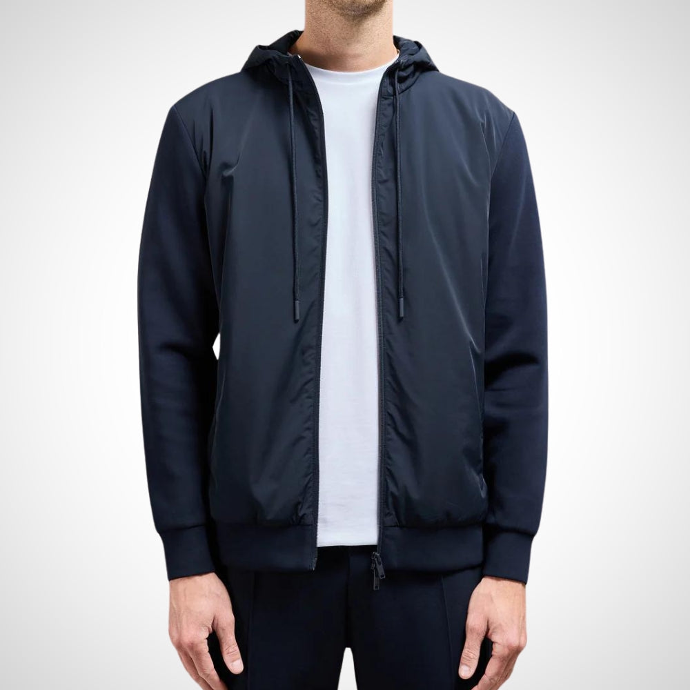 Urban komfortsæt til mænd | Puento Formade - TP92 | Minimalistisk hættetrøje & slim fit bukser i blød åndbar