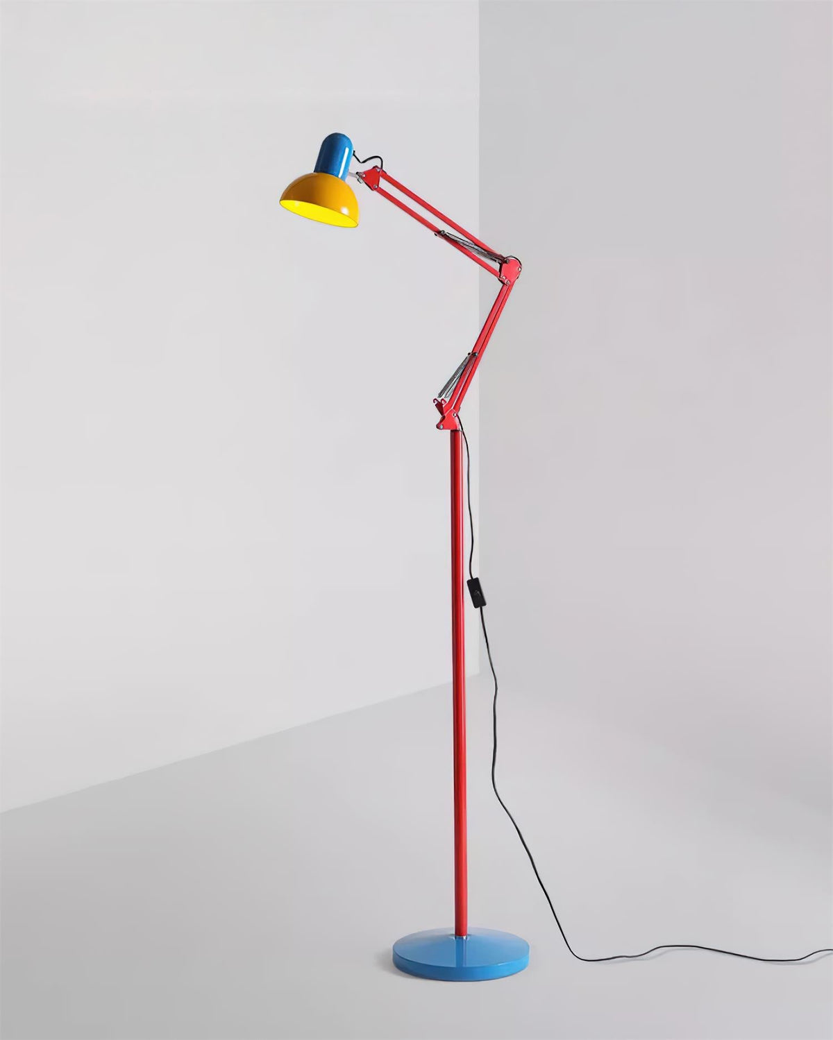 Delia | Floor Lamp