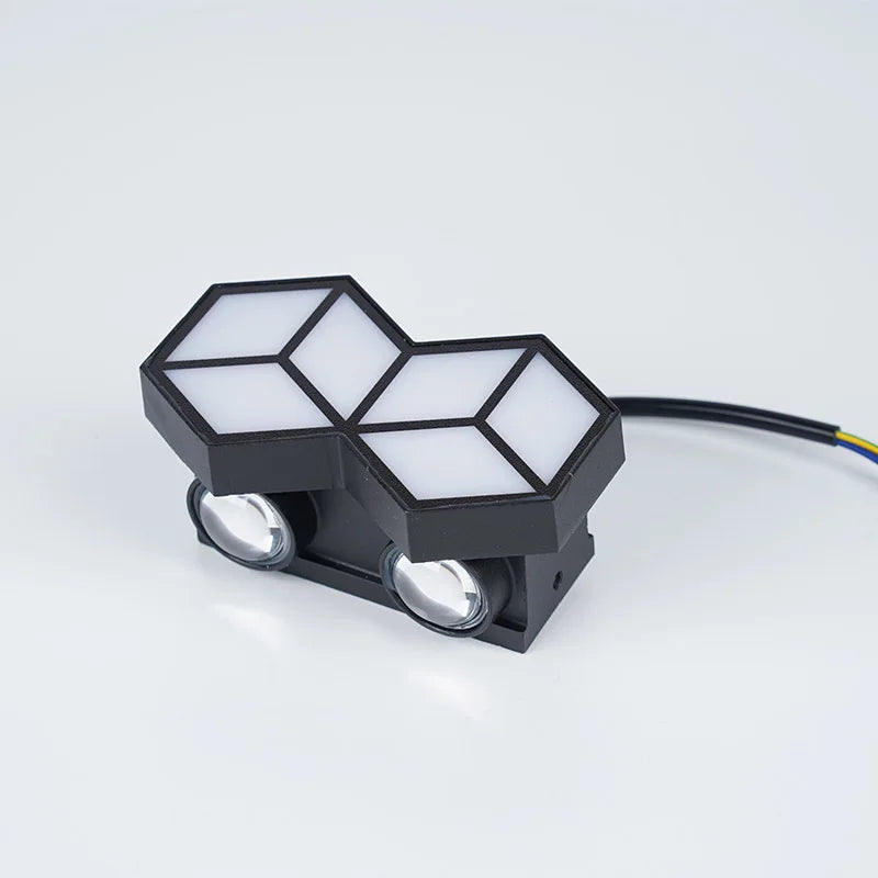 StormShield | Vejrbestandig IP65 LED Væglampe | Udendørs Belysning | For Have, Terrasse & Indkørsel | Holdbar & Nem Installation | Fås i 6W, 9W &